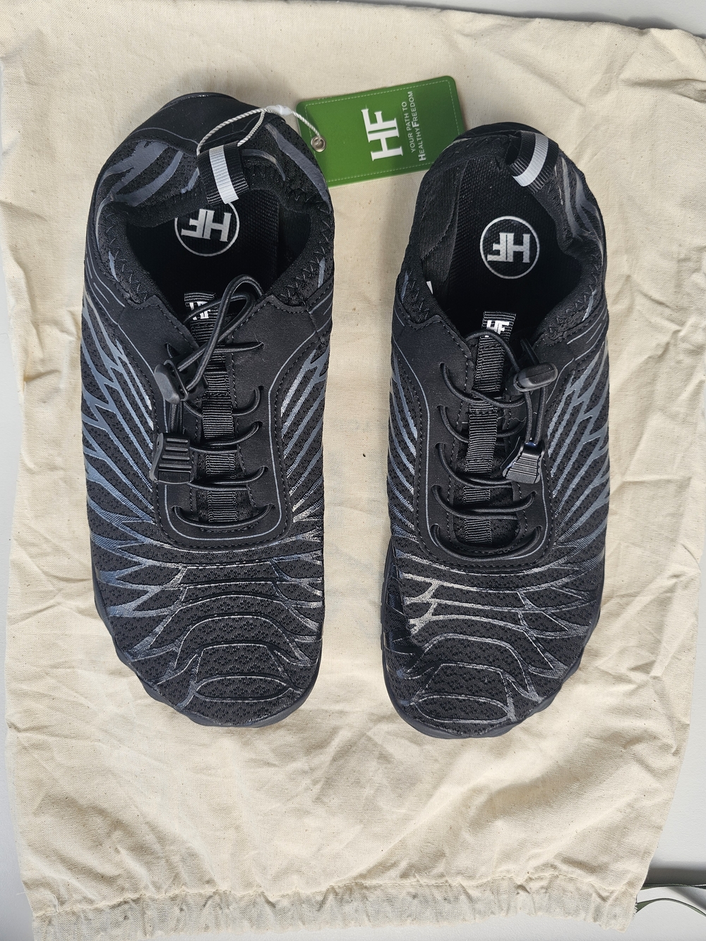 HIKE Footwear Barefoot Shoe with Black Soles Size 41 (Unisex)